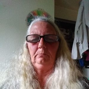 Meet your Posher, Carol